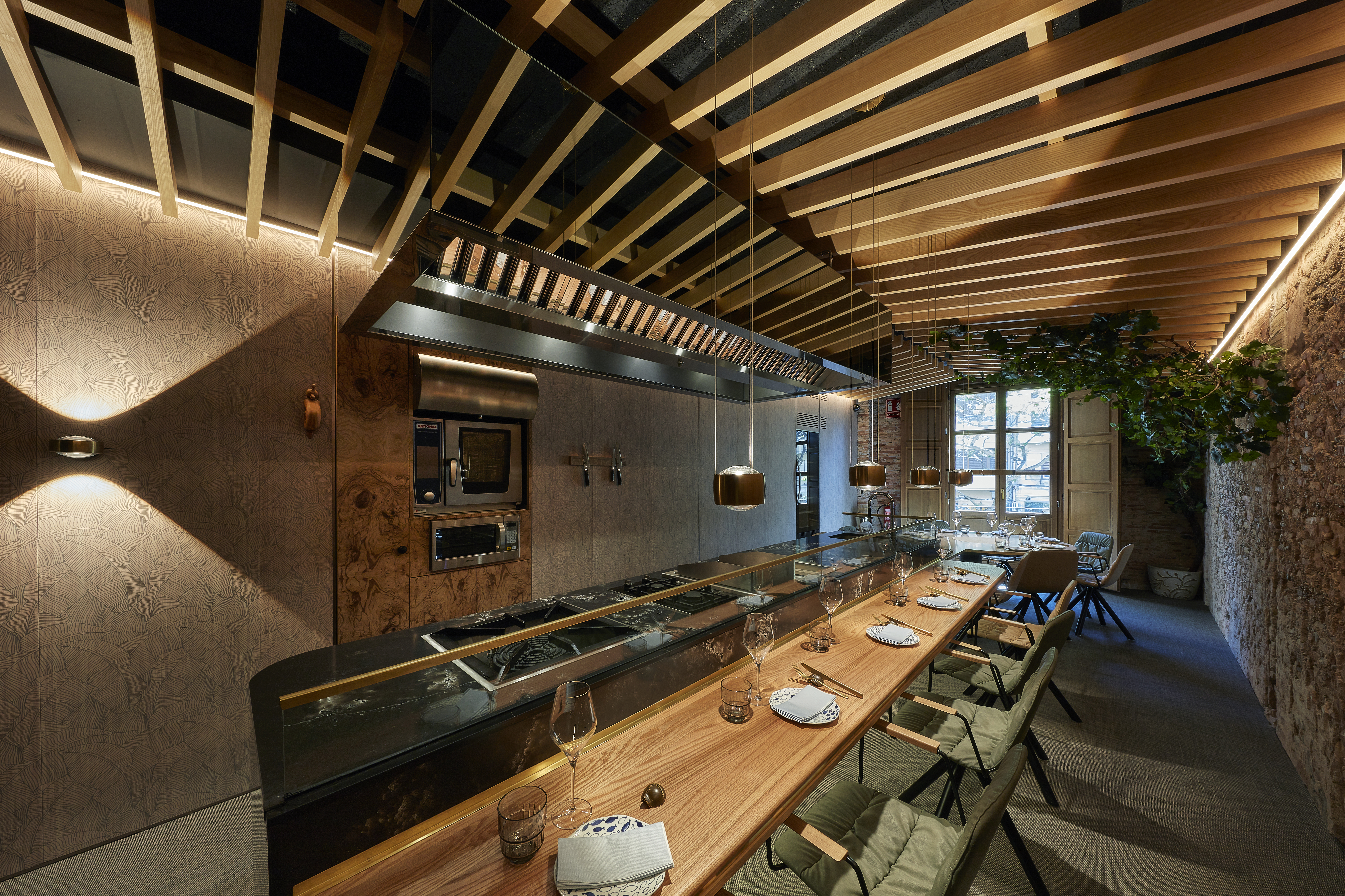 sala del restaurante vaqueta gastro mercat