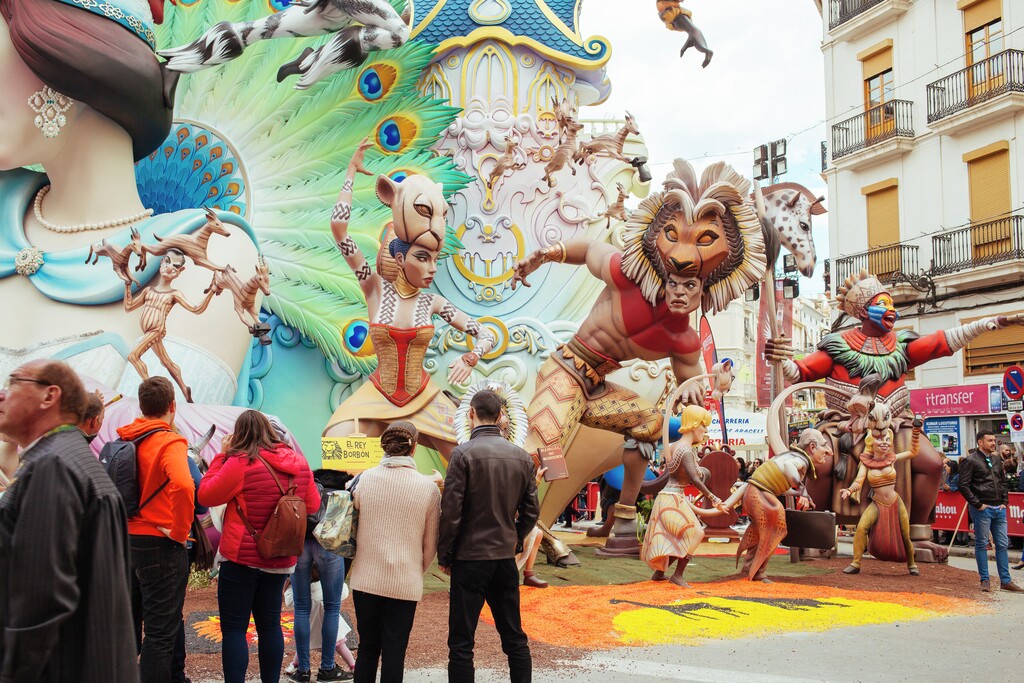 Visita interior a la Falla Convento Jerusalén 2019