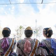 Falleras Balcón Ayuntamiento Mascletà